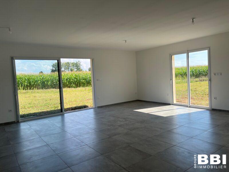 Maison neuve de plain-pied T4, salon de 51 m²